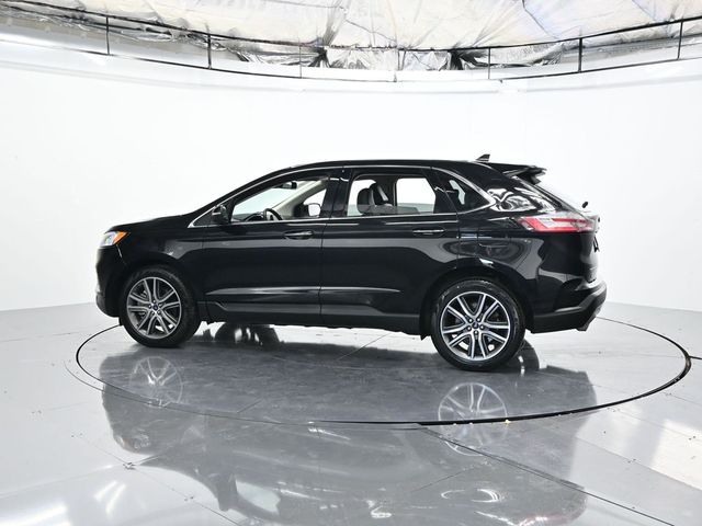 Used 2021 Ford Edge Titanium AWD SUV - photo 8