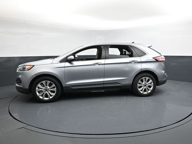 Used 2022 Ford Edge Titanium AWD SUV - photo 5