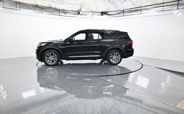 Used 2022 Ford Explorer Limited 4WD SUV - photo 7