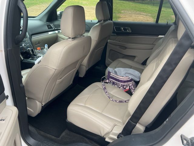Used 2018 Ford Explorer Limited 4WD SUV - photo 15