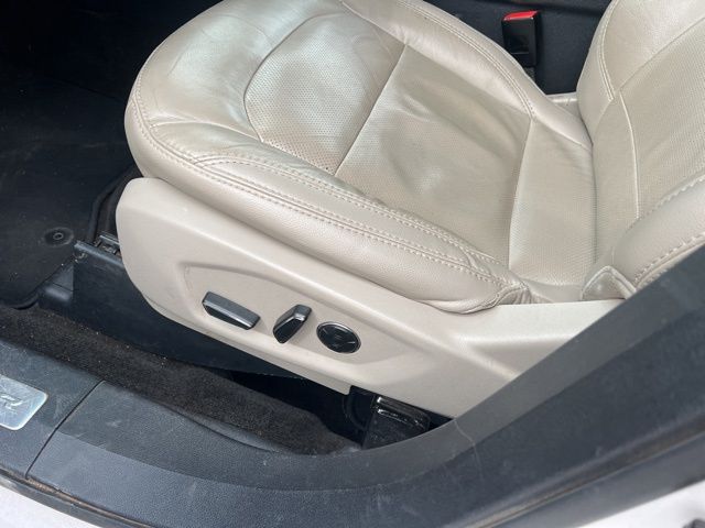 Used 2018 Ford Explorer Limited 4WD SUV - photo 17