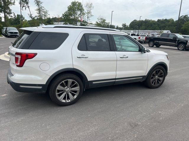 Used 2018 Ford Explorer Limited 4WD SUV - photo 9