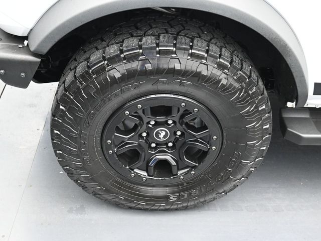 Used 2023 Ford Bronco Wildtrak AWD SUV - photo 10