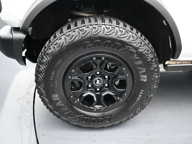 Used 2023 Ford Bronco Badlands AWD SUV - photo 10