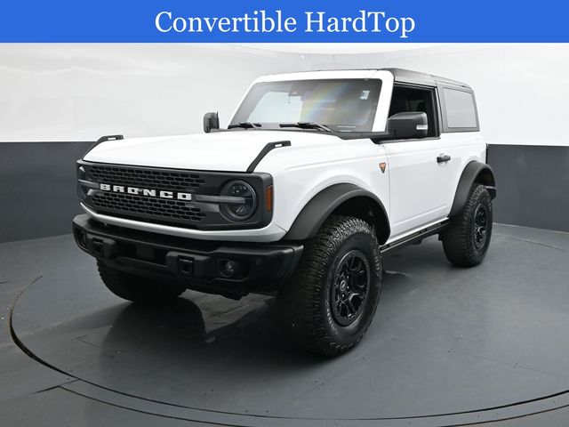 Used 2023 Ford Bronco Badlands AWD SUV - photo 4