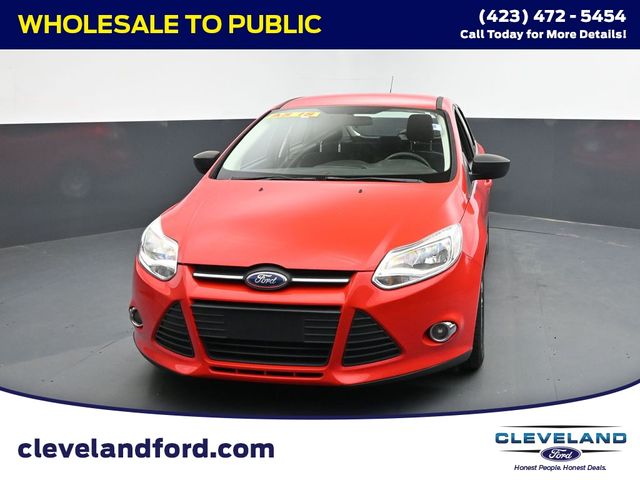 Used 2012 Ford Focus - photo 2