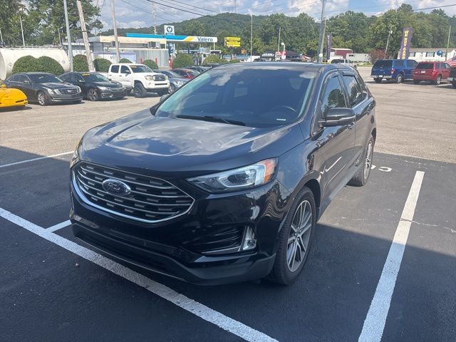 Used 2021 Ford Edge Titanium SUV - photo 3