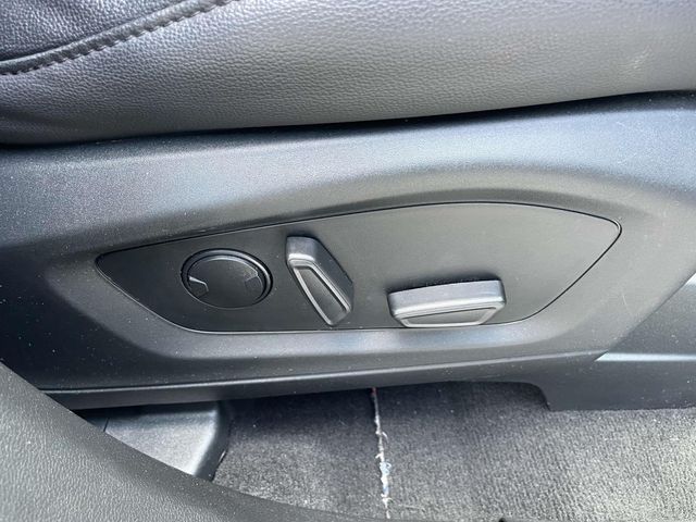 Used 2023 Ford Explorer Limited SUV - photo 10