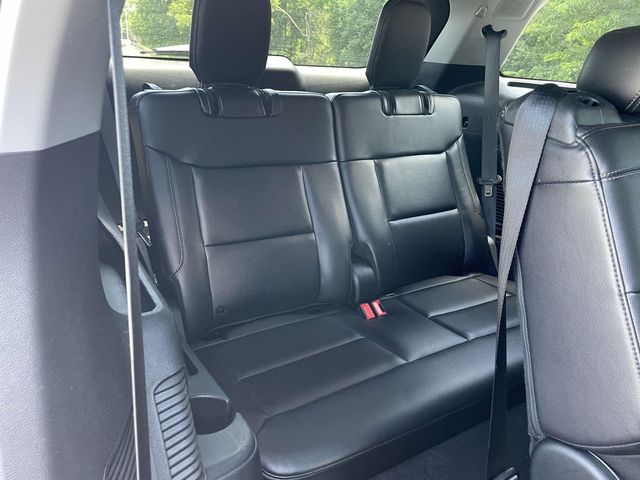 Used 2023 Ford Explorer Limited SUV - photo 13