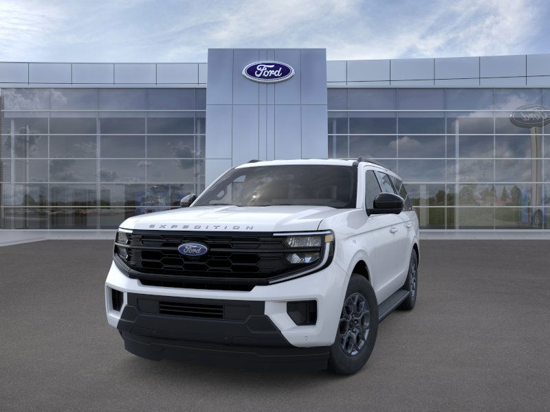 New 2025 Ford Expedition - photo 2