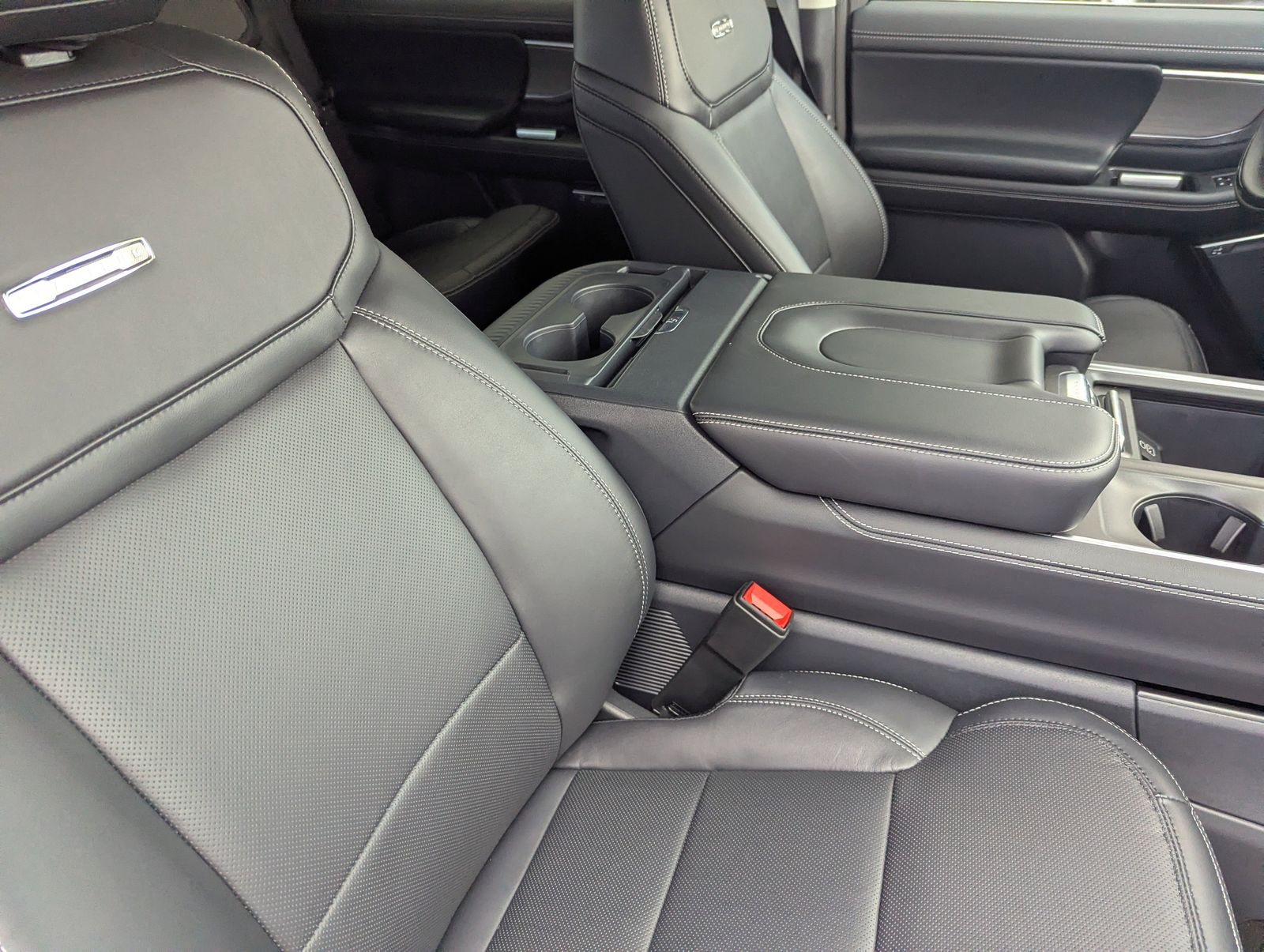 New 2025 Ford Expedition Platinum - photo 40