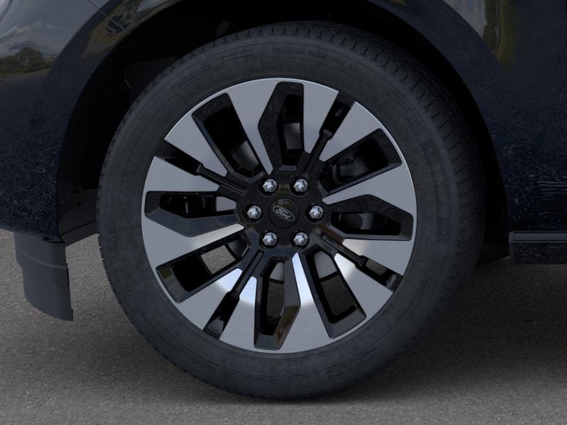 New 2025 Ford Expedition Platinum - photo 19