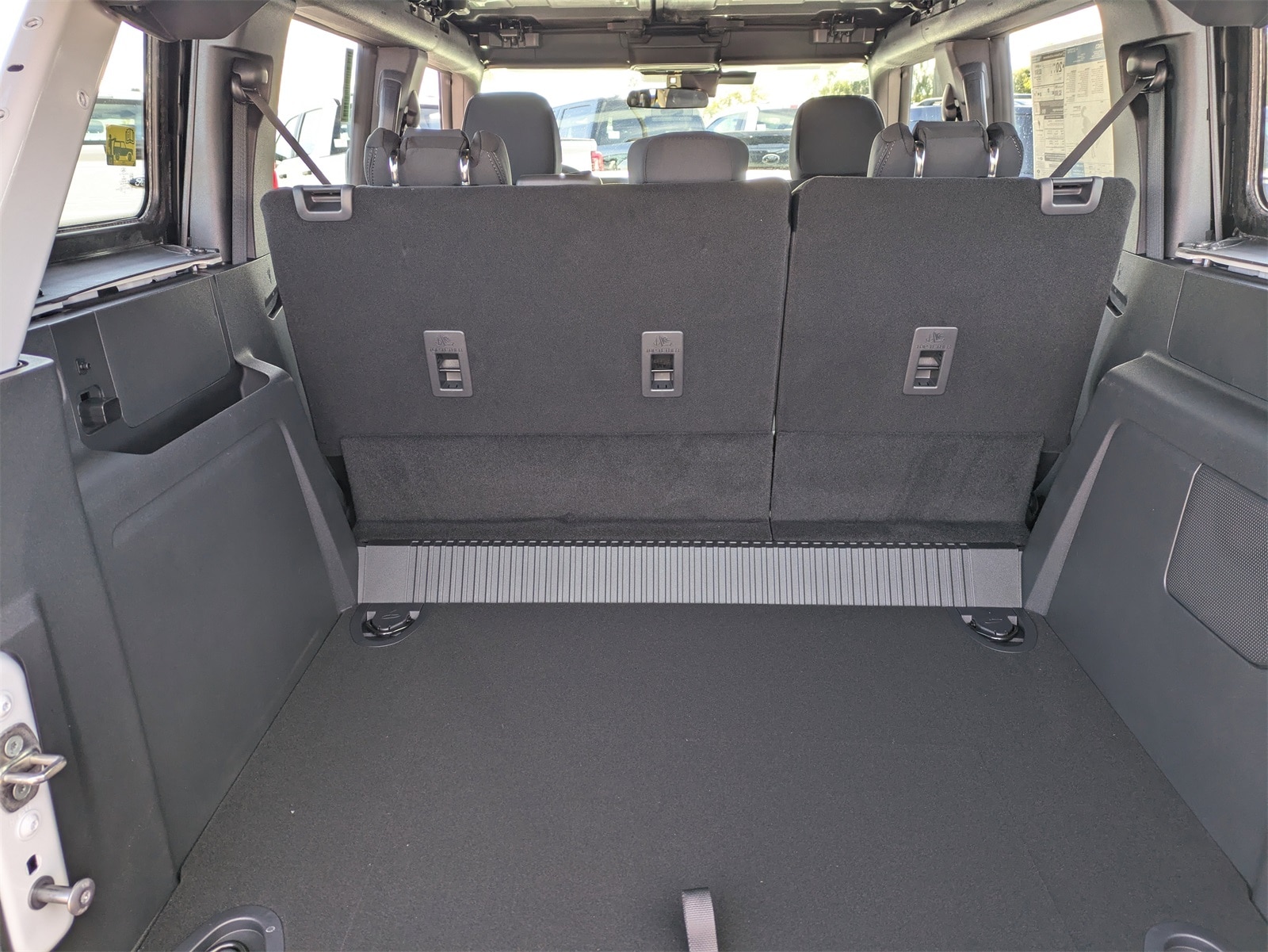 New 2025 Ford Bronco Base - photo 37