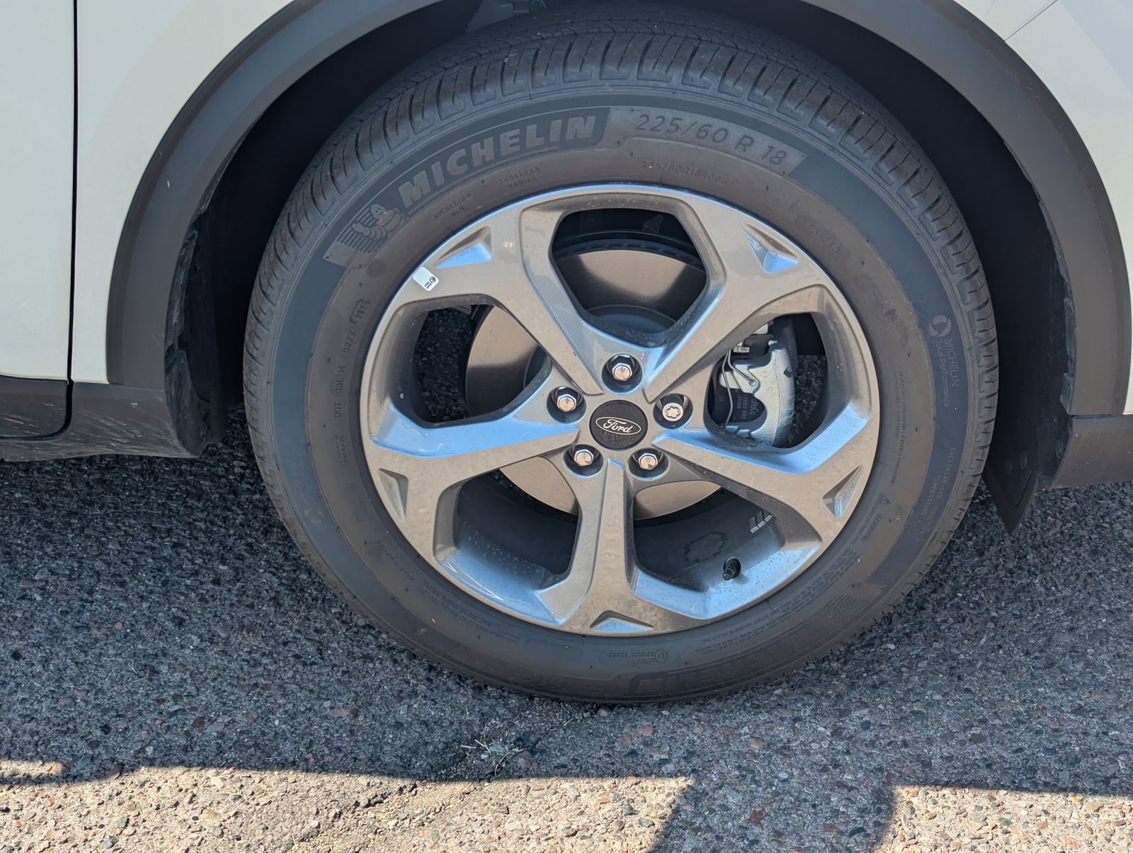 New 2025 Ford Escape ST-Line - photo 42