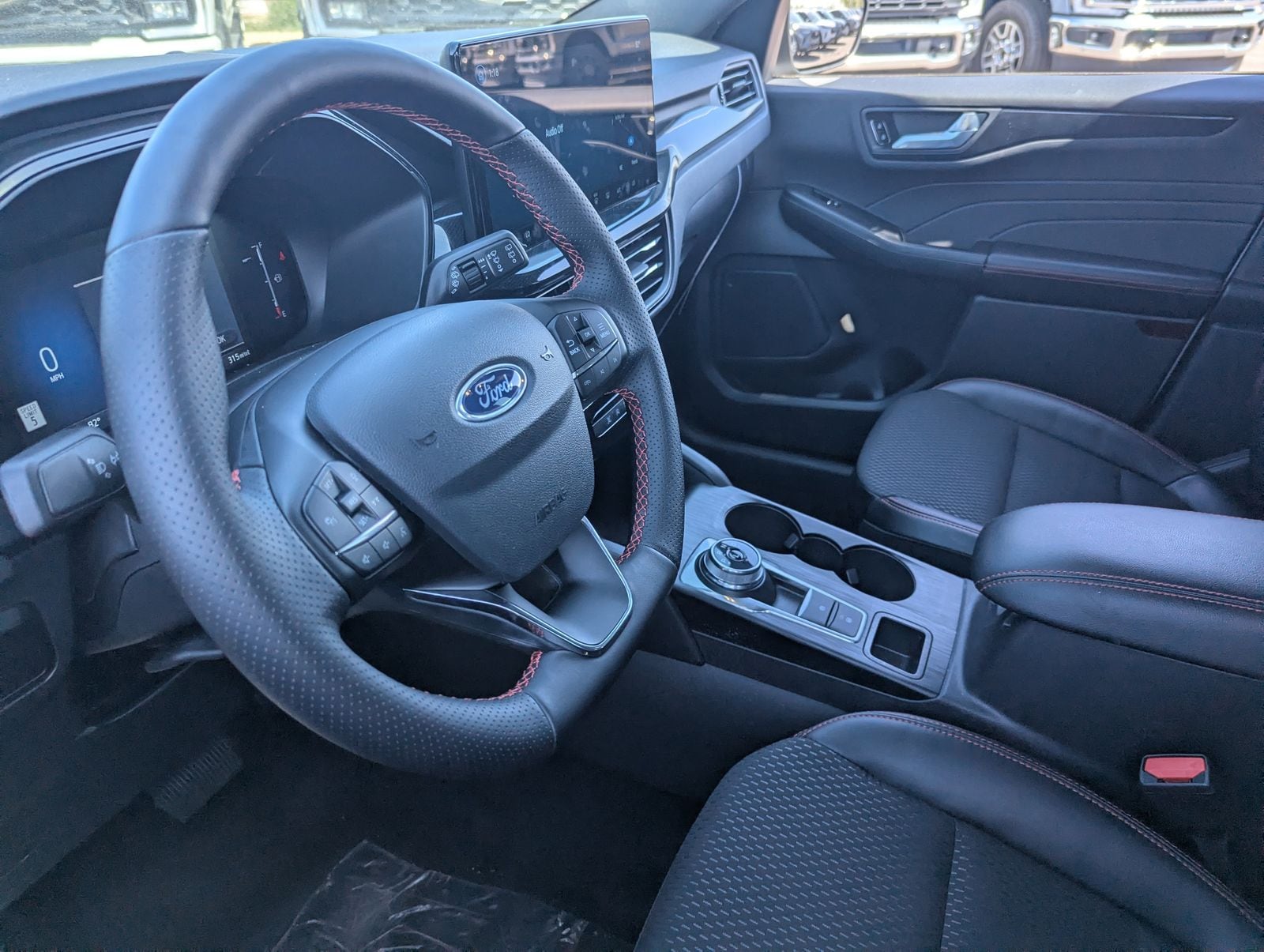 New 2025 Ford Escape ST-Line - photo 49