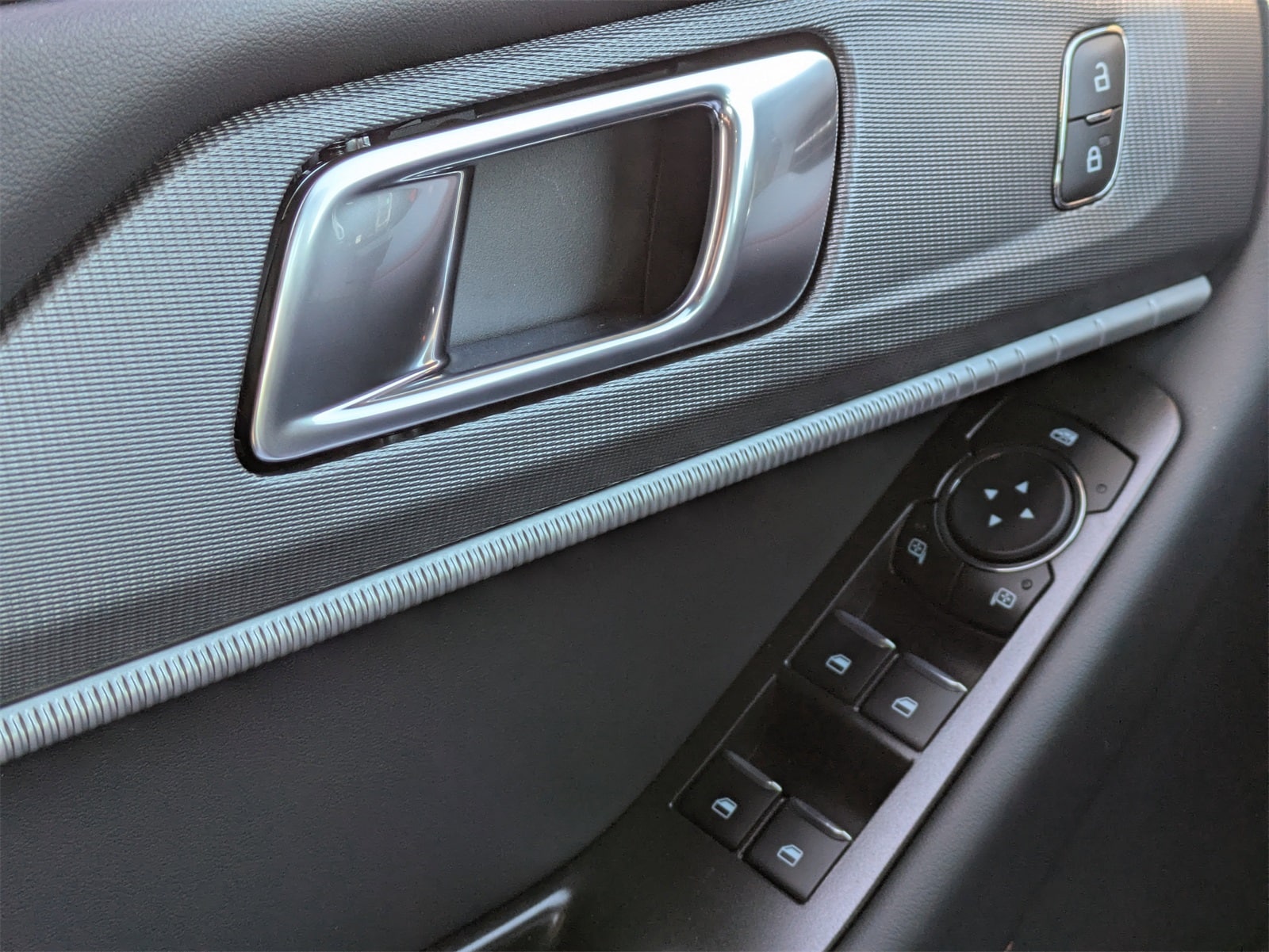 New 2026 Ford Explorer ST-Line - photo 46