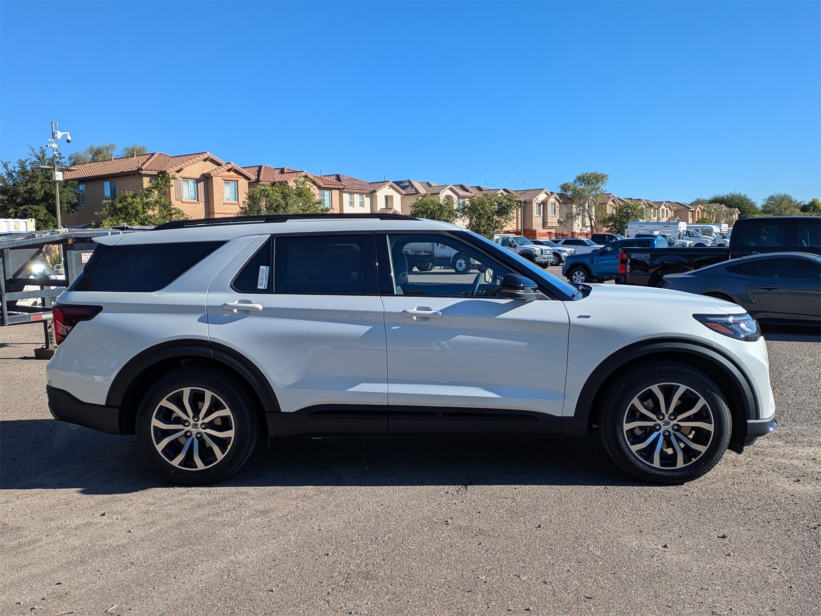 New 2026 Ford Explorer ST-Line - photo 31