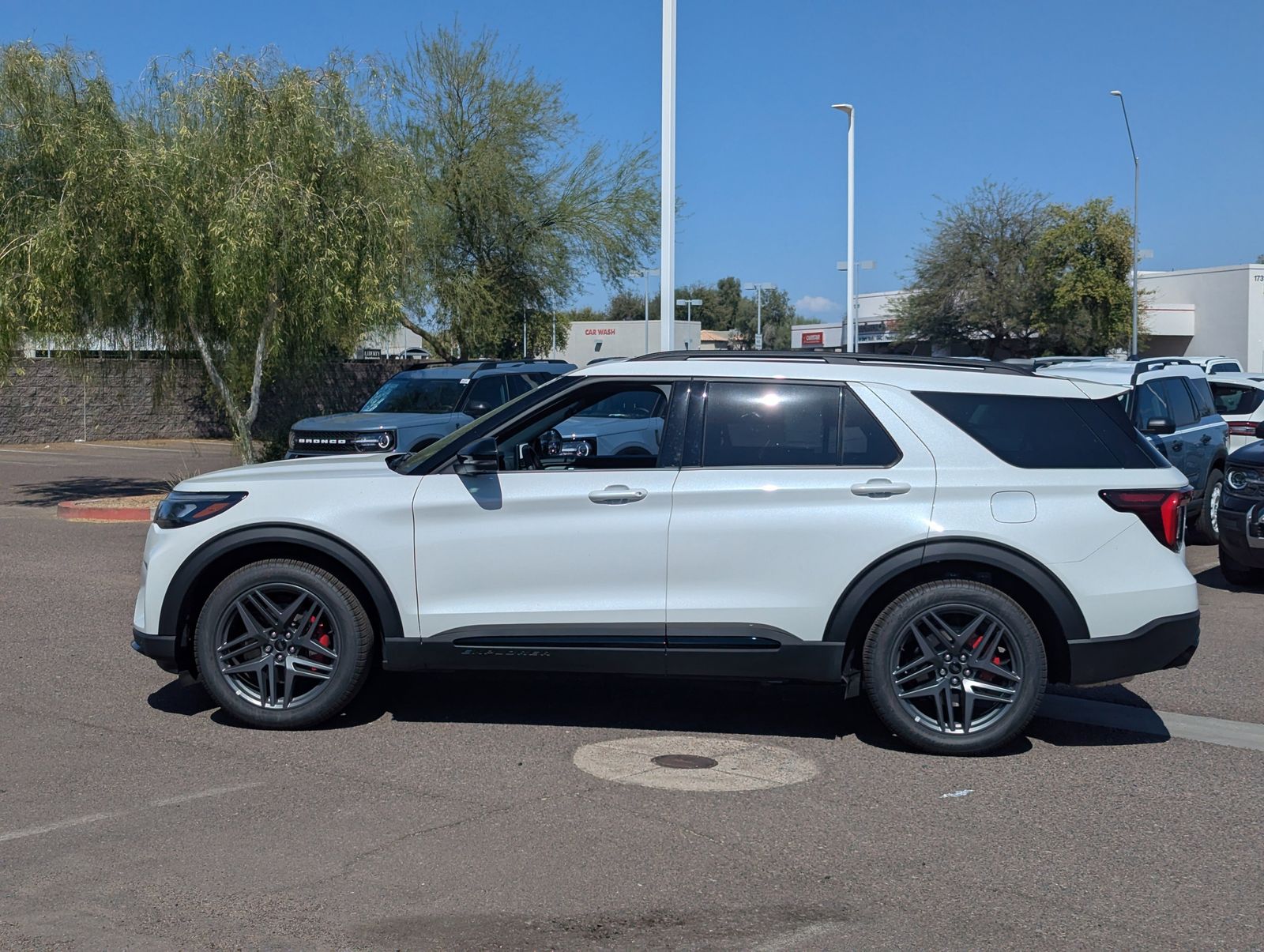 New 2026 Ford Explorer ST - photo 32