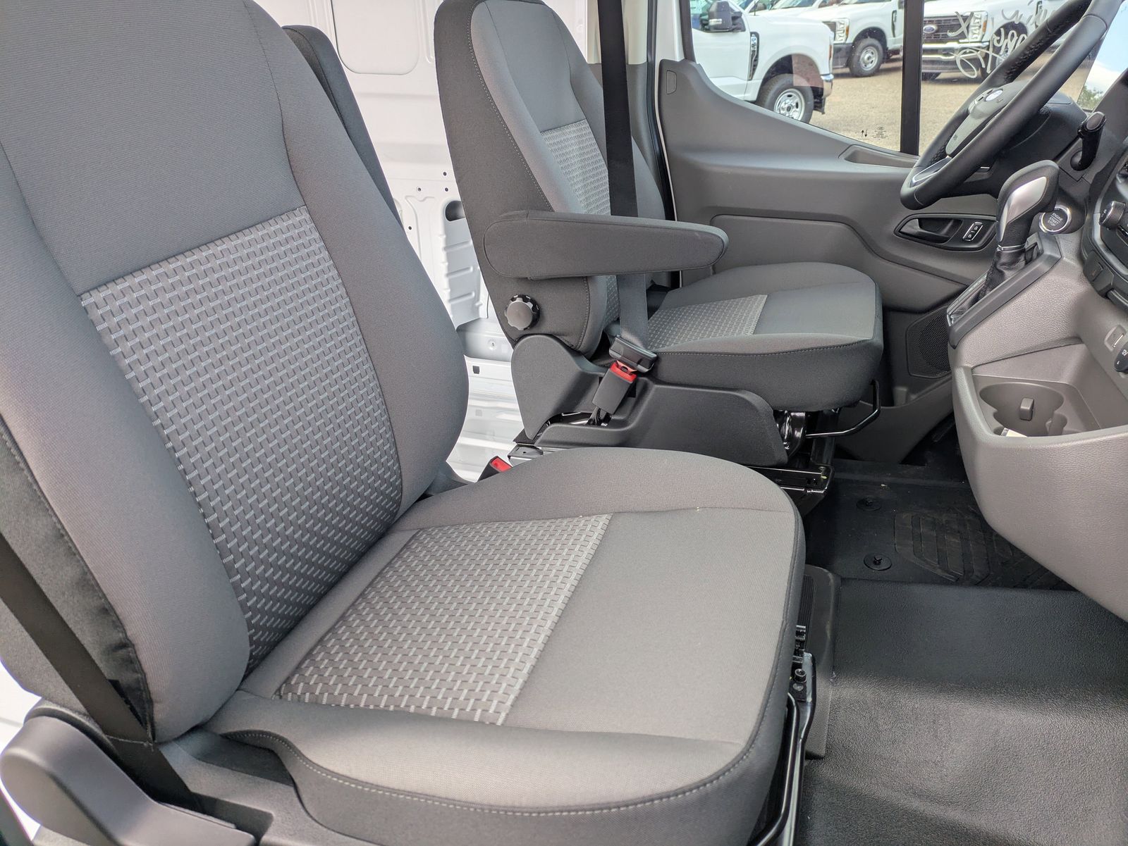 New 2026 Ford Transit 250 Medium Roof Empty Cargo Van - photo 34