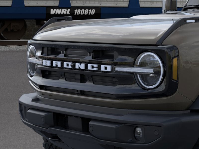 New 2026 Ford Bronco Outer Banks - photo 18