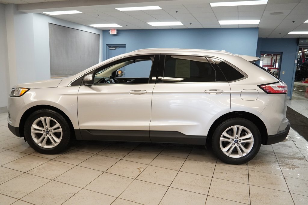 Used 2019 Ford Edge - photo 2