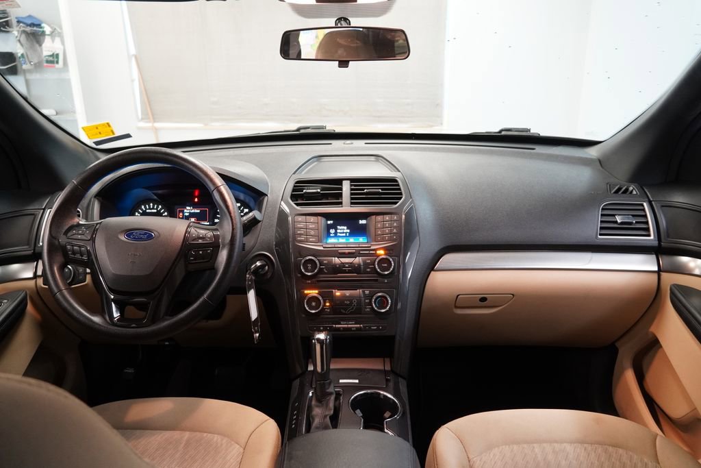 Used 2017 Ford Explorer Base - photo 17