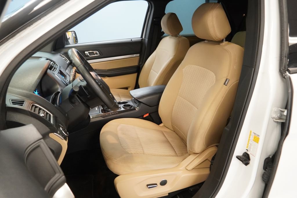 Used 2017 Ford Explorer Base - photo 3