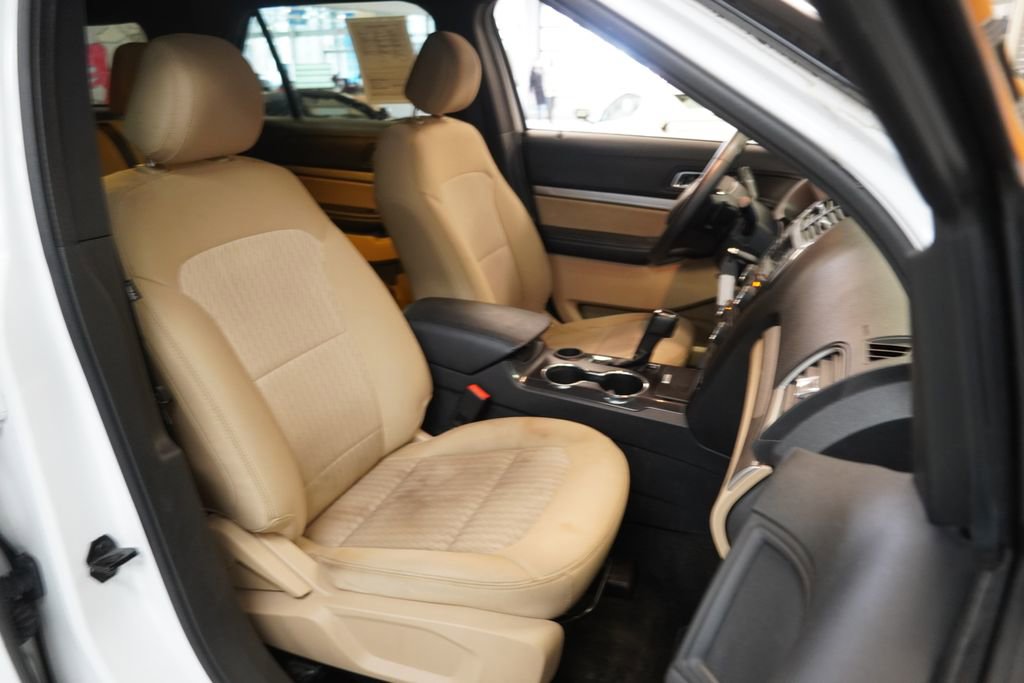 Used 2017 Ford Explorer Base - photo 32