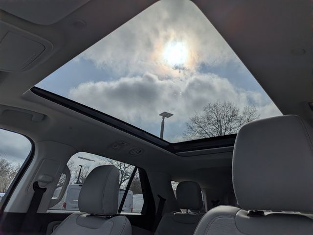 New 2026 Ford Explorer - photo 1