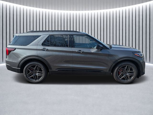 New 2026 Ford Explorer - photo 2