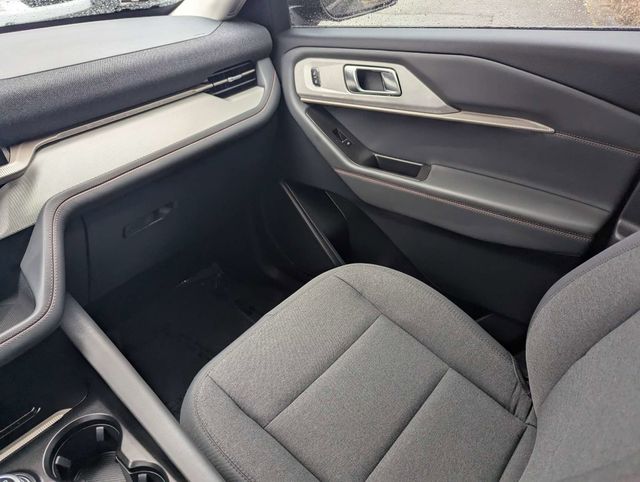 Used 2025 Ford Explorer ACTIV - photo 14