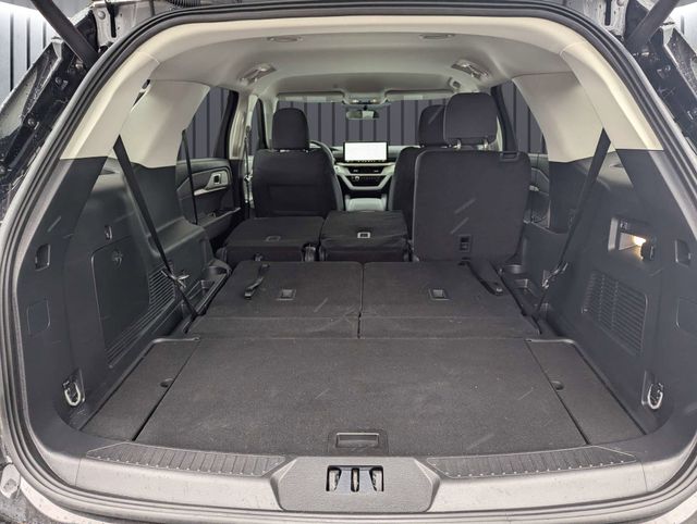 Used 2025 Ford Explorer ACTIV - photo 6