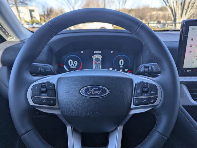 New 2026 Ford Explorer ACTIV - photo 4