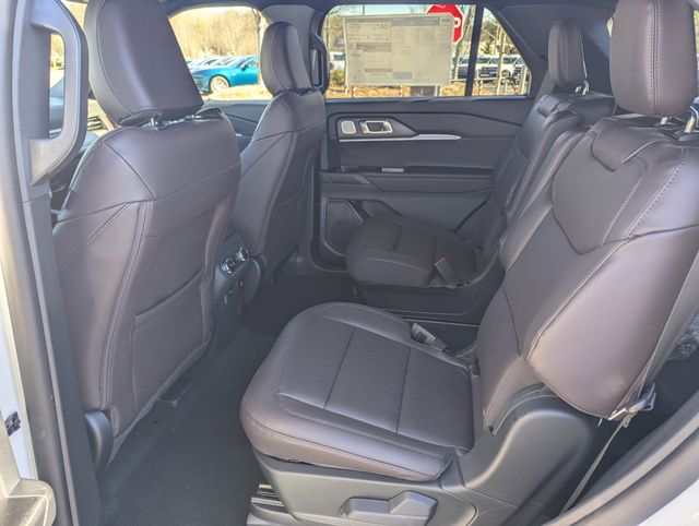 New 2026 Ford Explorer Platinum - photo 14