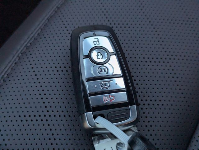 New 2026 Ford Explorer Platinum - photo 29