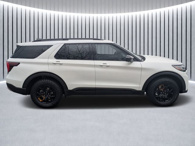 New 2026 Ford Explorer - photo 2