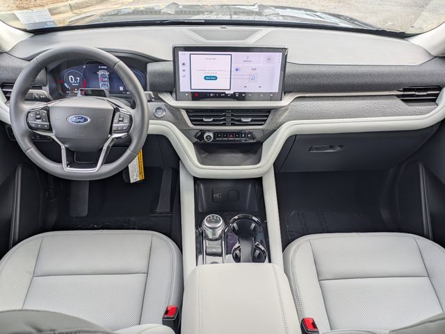 New 2026 Ford Explorer Platinum - photo 14