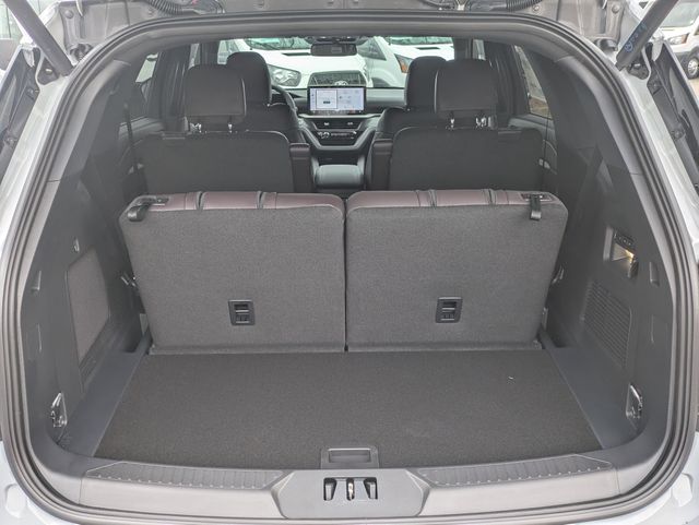 New 2026 Ford Explorer Platinum - photo 9
