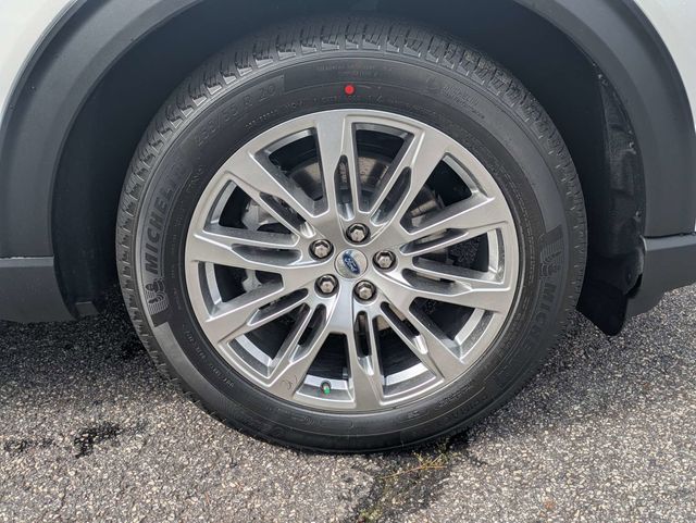 New 2026 Ford Explorer Platinum - photo 11