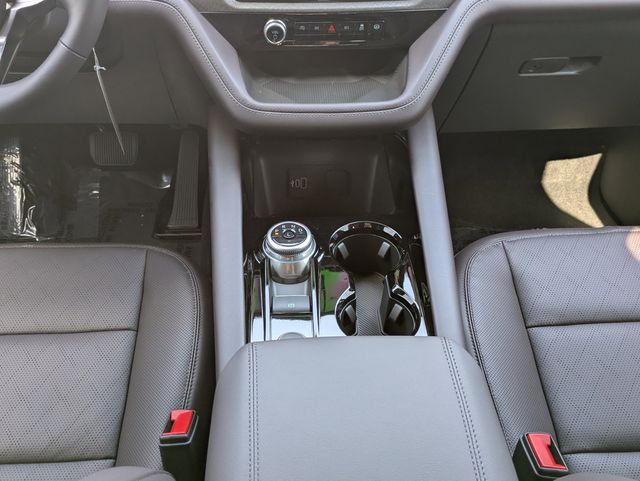 New 2026 Ford Explorer Platinum - photo 18